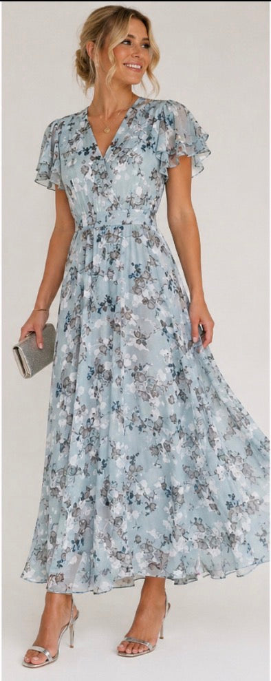 Evie Melbourne™ | Glamorous dress that covers the belly