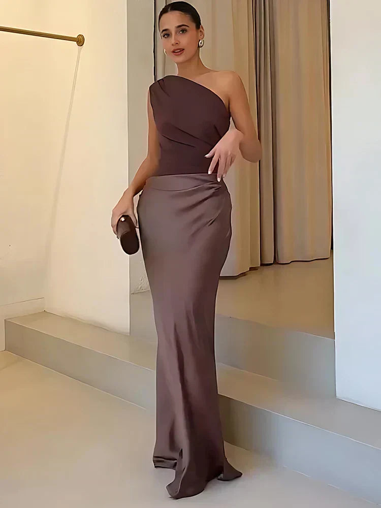 Evie Melbourne™ | Maxi Dress with a Guilt in Satin