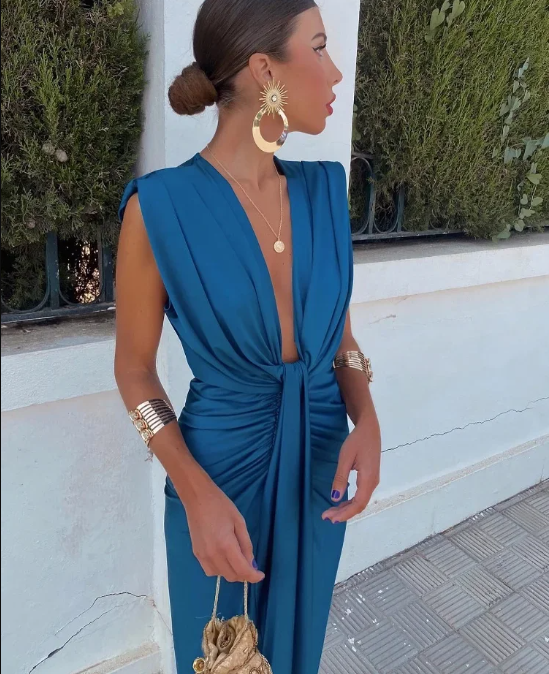 Evie Melbourne™ | Elegant Pleated Dress